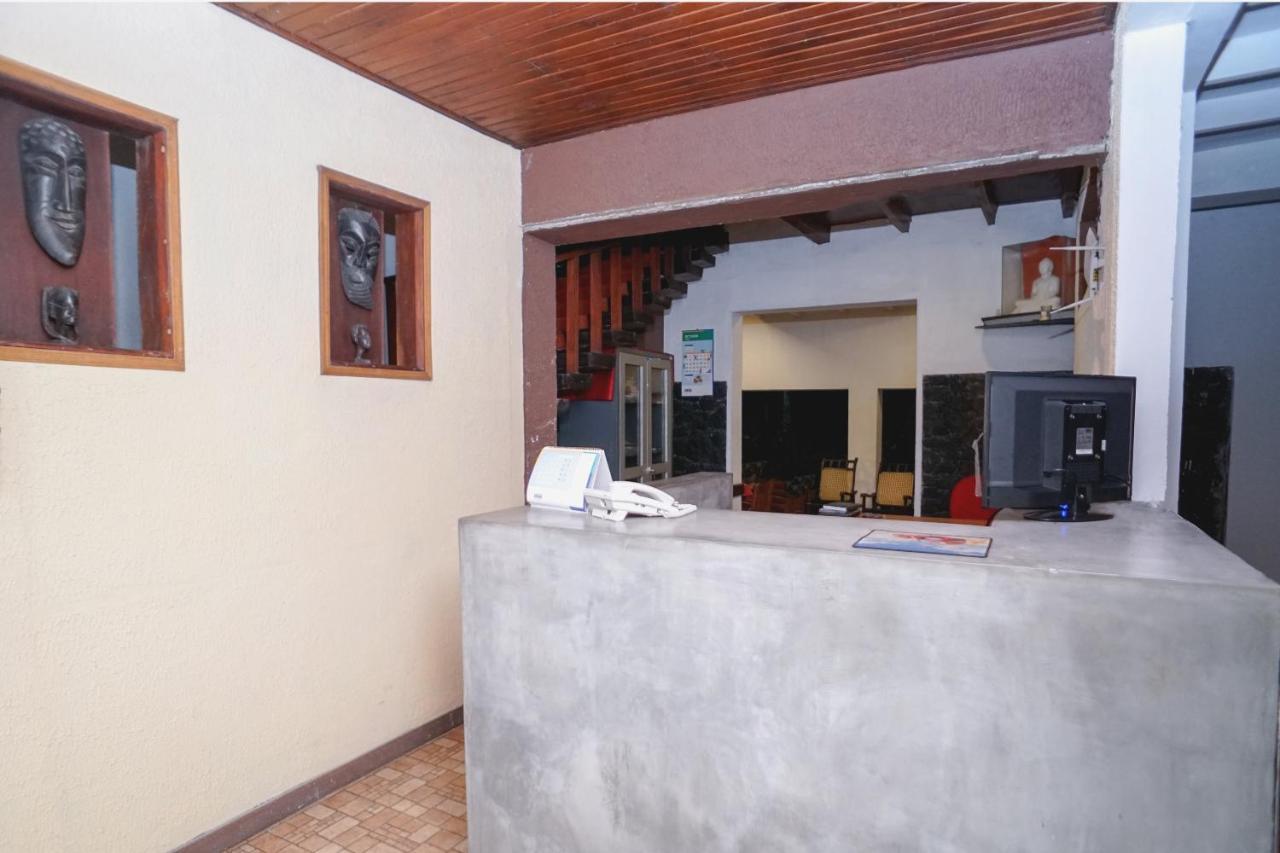 אונה ואטונה Oyo 384 Dilena Beach Resort מראה חיצוני תמונה